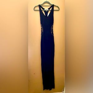 Absolutely gorgeous, black urban outfitters razorback dress.